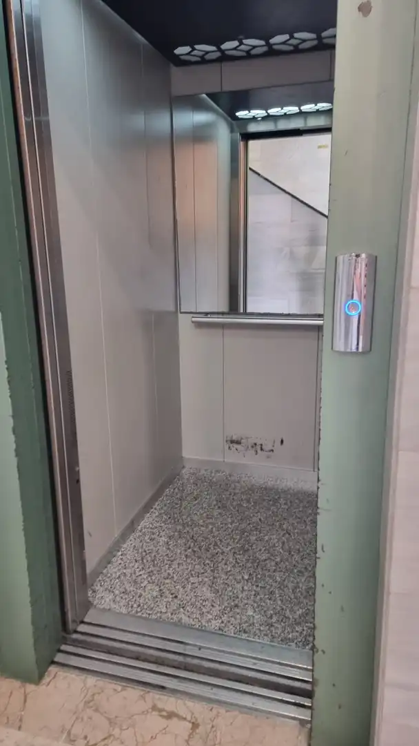 Bany de Apartament en venda en Roquetas de Mar amb Aire condicionat, Parquet i Terrassa