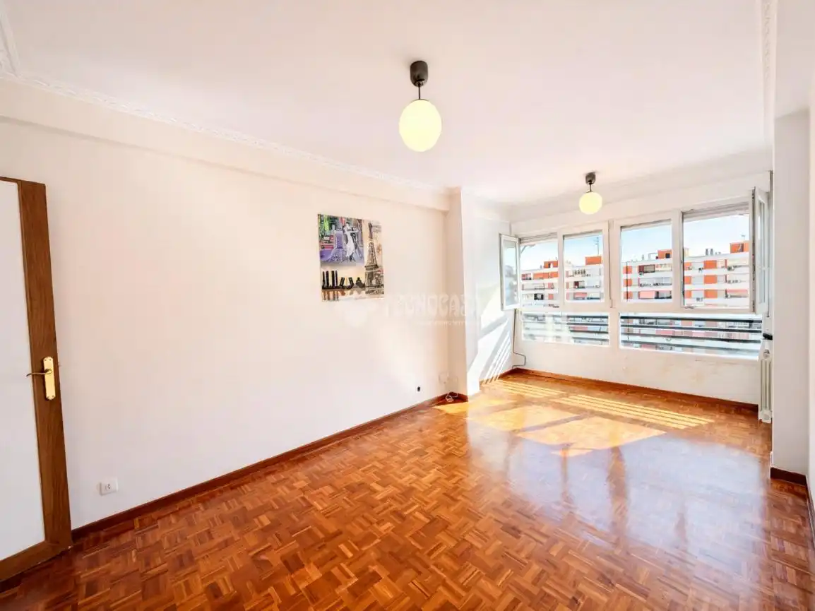Wohnzimmer von Wohnung zum Verkauf in Madrid