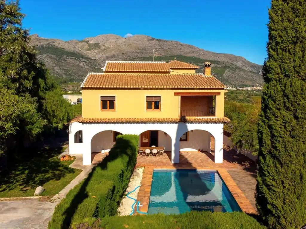 Exterior view of Houses for sale in Orba  with Air Conditioner, Private garden and Terrace