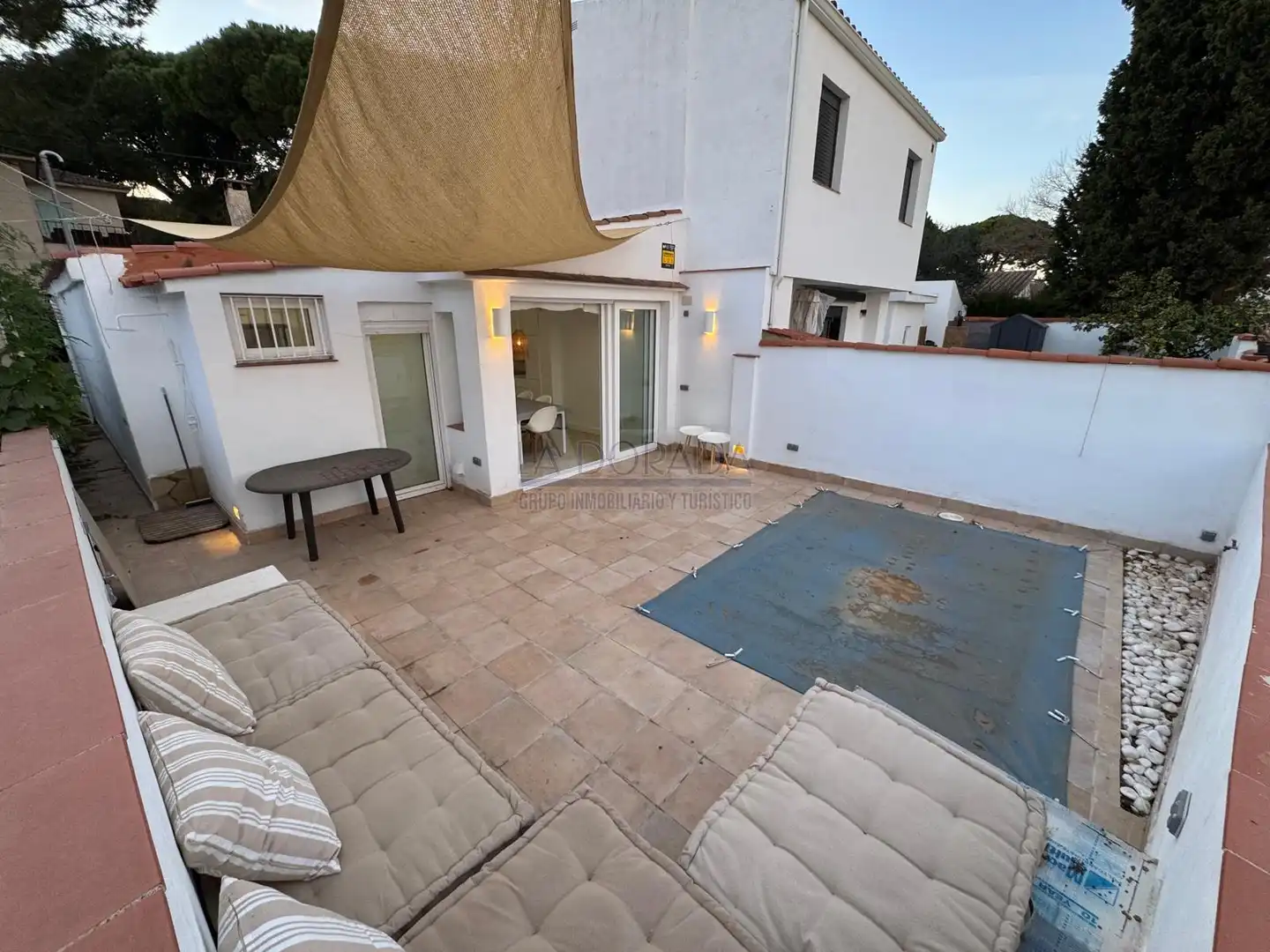 Casa adosada en venda a Platja de Mont-roig