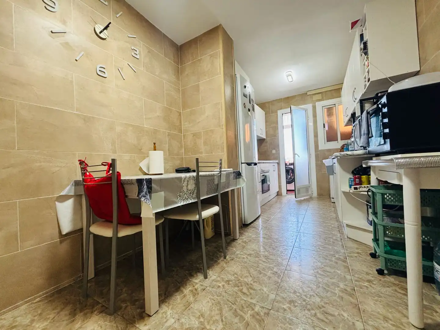 Cuina de Pis en venda en Tarragona amb Aire condicionat, Calefacció i Moblat