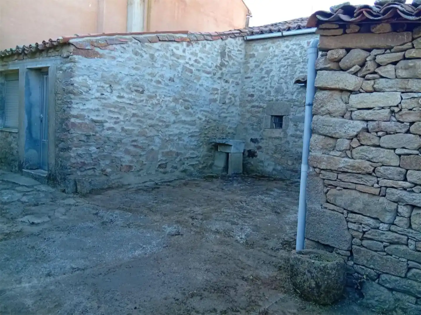 Finca rústica en venda en Yecla de Yeltes amb Moblat
