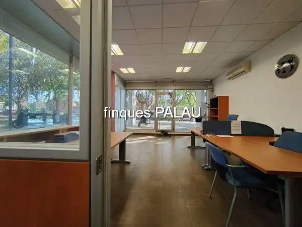 Business premises to rent in Centre, imagen 2