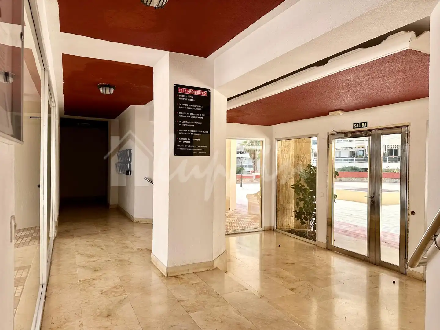 Apartamento en venta en Arona