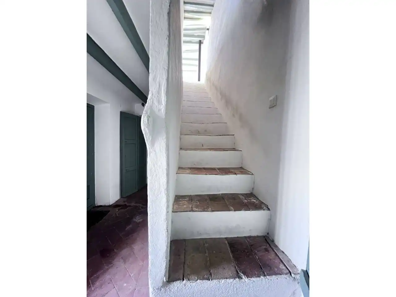 Casa adosada de alquiler en Avinyonet de Puigventós con Aire acondicionado, Calefacción y Jardín privado