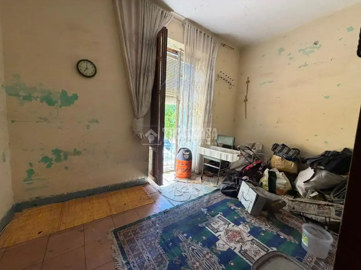 Piso en venta en Linares con Balcón