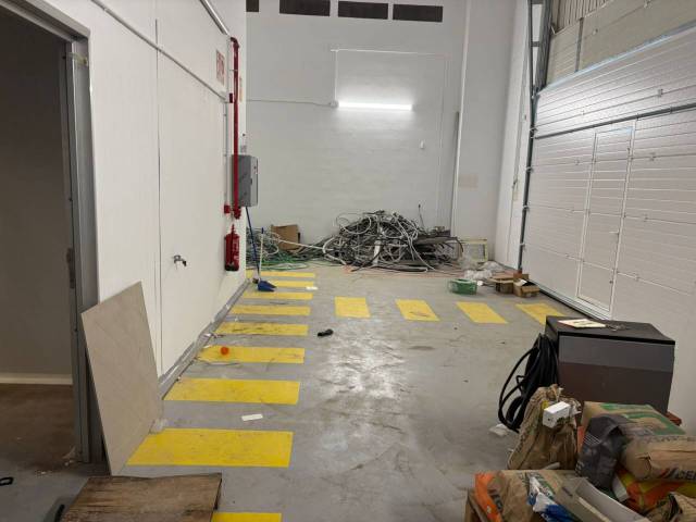 Nave industrial en Alquiler en Sequia de Calvera en Sedaví