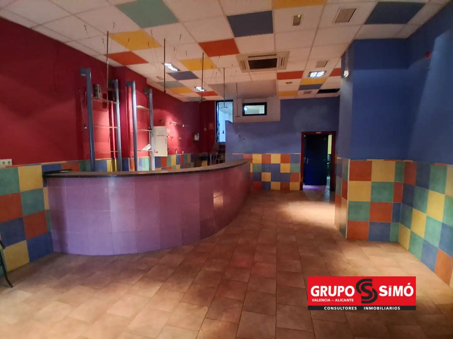 Local en venta en La Pobla de Farnals con Aire acondicionado, Calefacción y Terraza