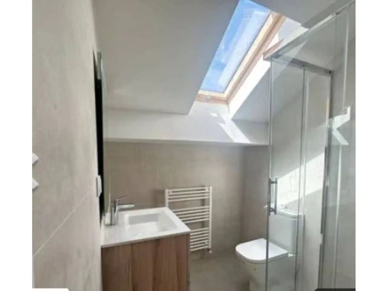 Baño de Casa o chalet en venta en Ourense Capital  con Calefacción y Jardín privado