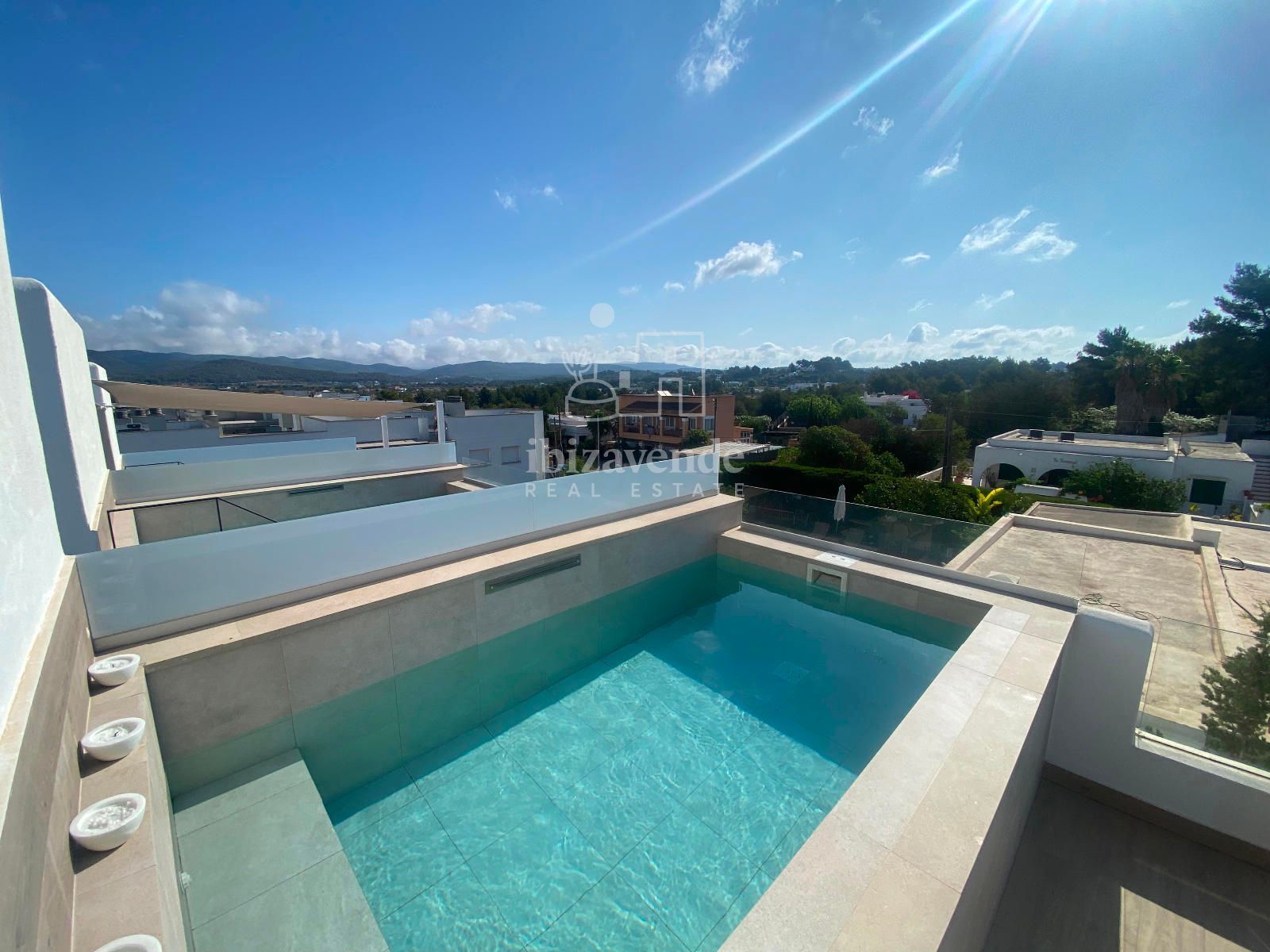 Piscina de Casa adosada de lloguer en Sant Antoni de Portmany amb Aire condicionat, Calefacció i Terrassa