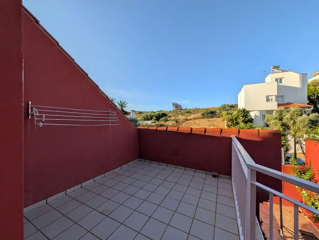 Terraza de Casa adosada de alquiler en La Línea de la Concepción con Aire acondicionado, Calefacción y Jardín privado
