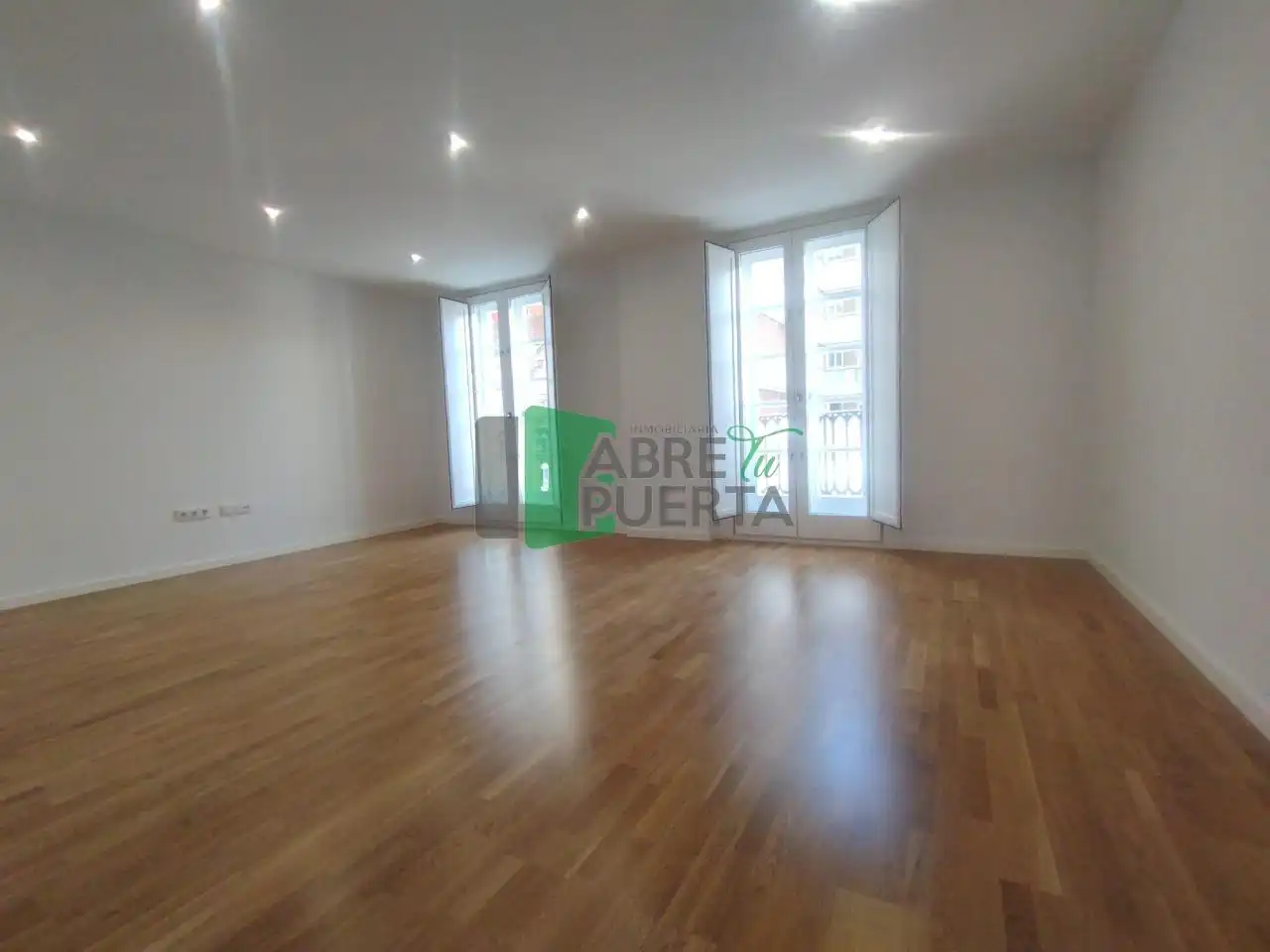 Flat with terrace for sale in Centro, imagen 8