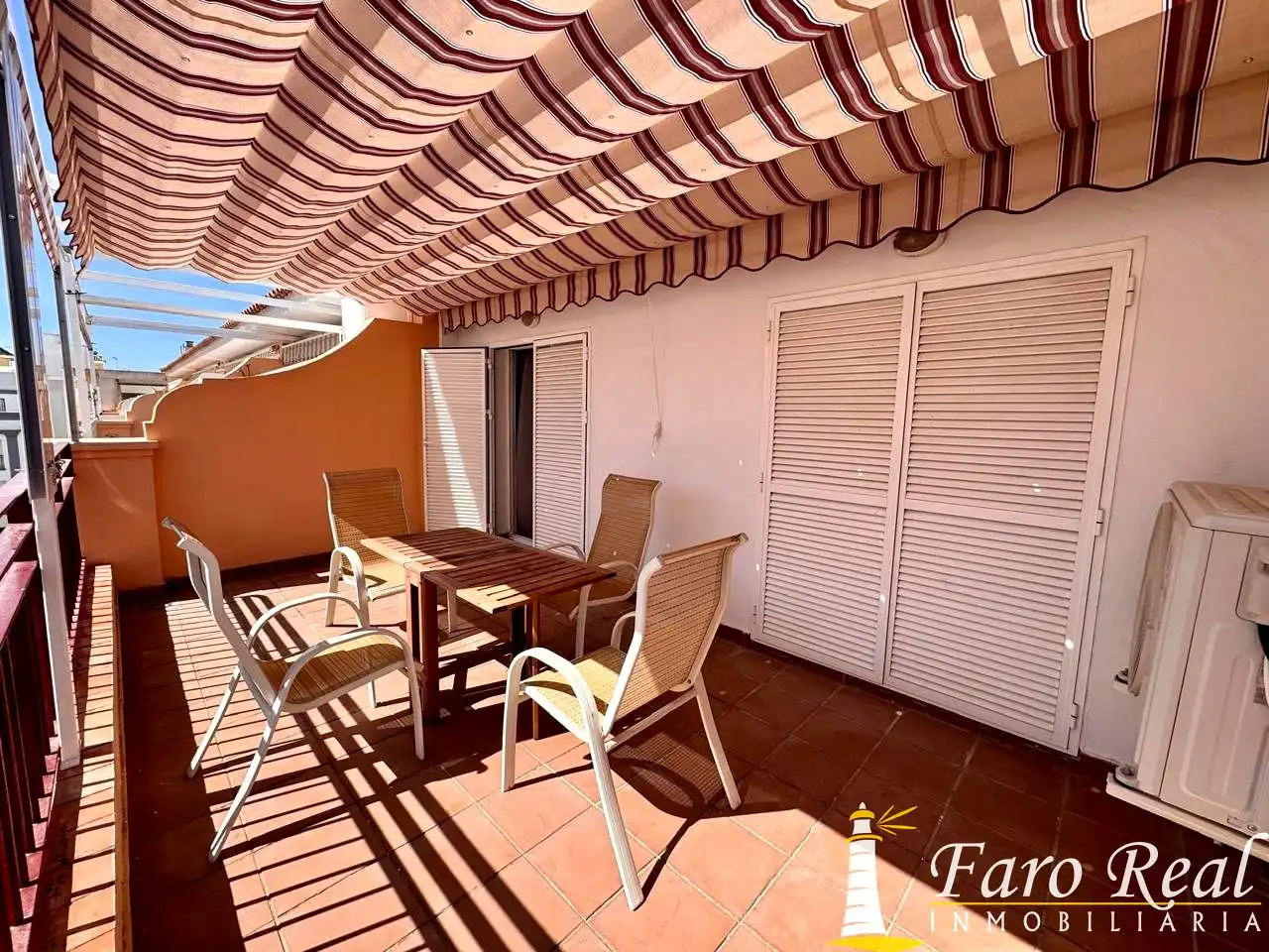 Terrassa de Àtic de lloguer en Sanlúcar de Barrameda amb Aire condicionat, Terrassa i Moblat