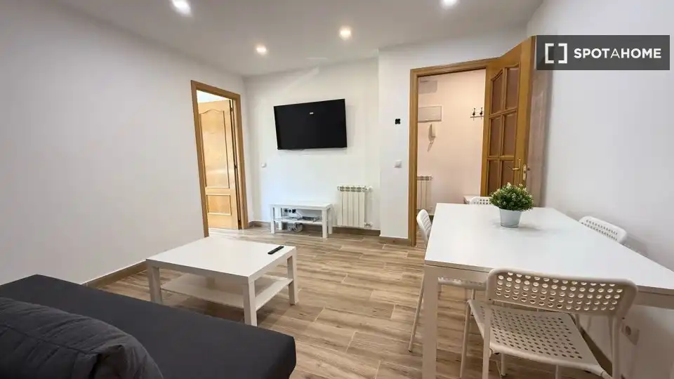 Room in Casco Histórico de Barajas