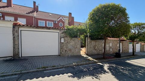 Foto 3 von Einfamilien-Reihenhaus zum Verkauf in Calle Rio Henares, 14, Zona el Caño, Arroyomolinos (Madrid)