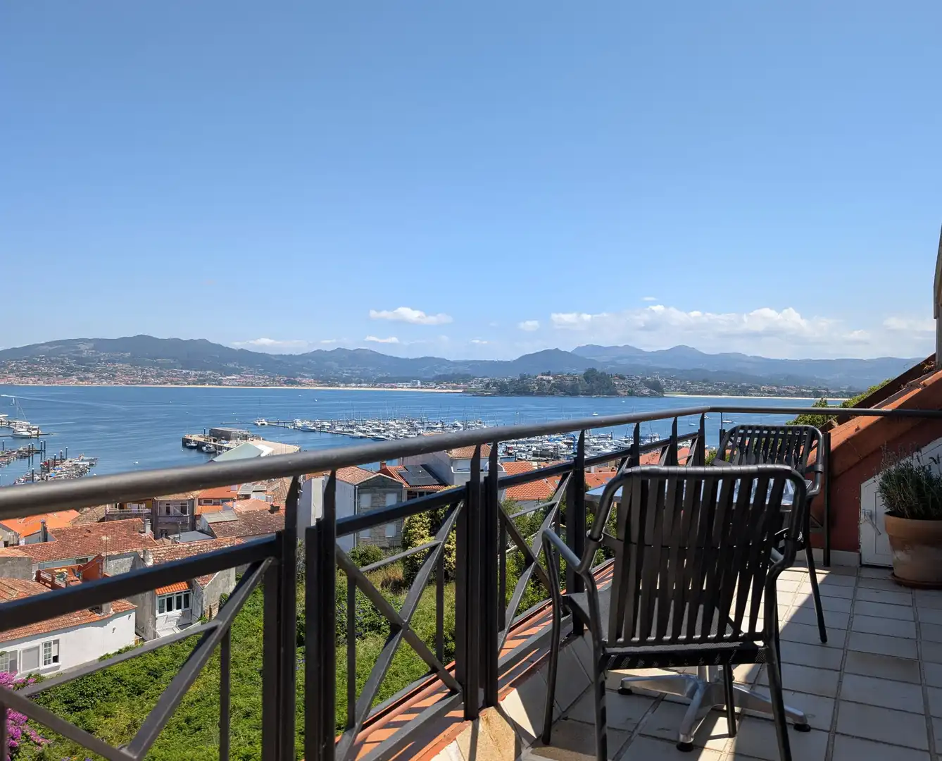 Terrace of Attic for rent in Baiona  with Furnished, Balcony and Community pool