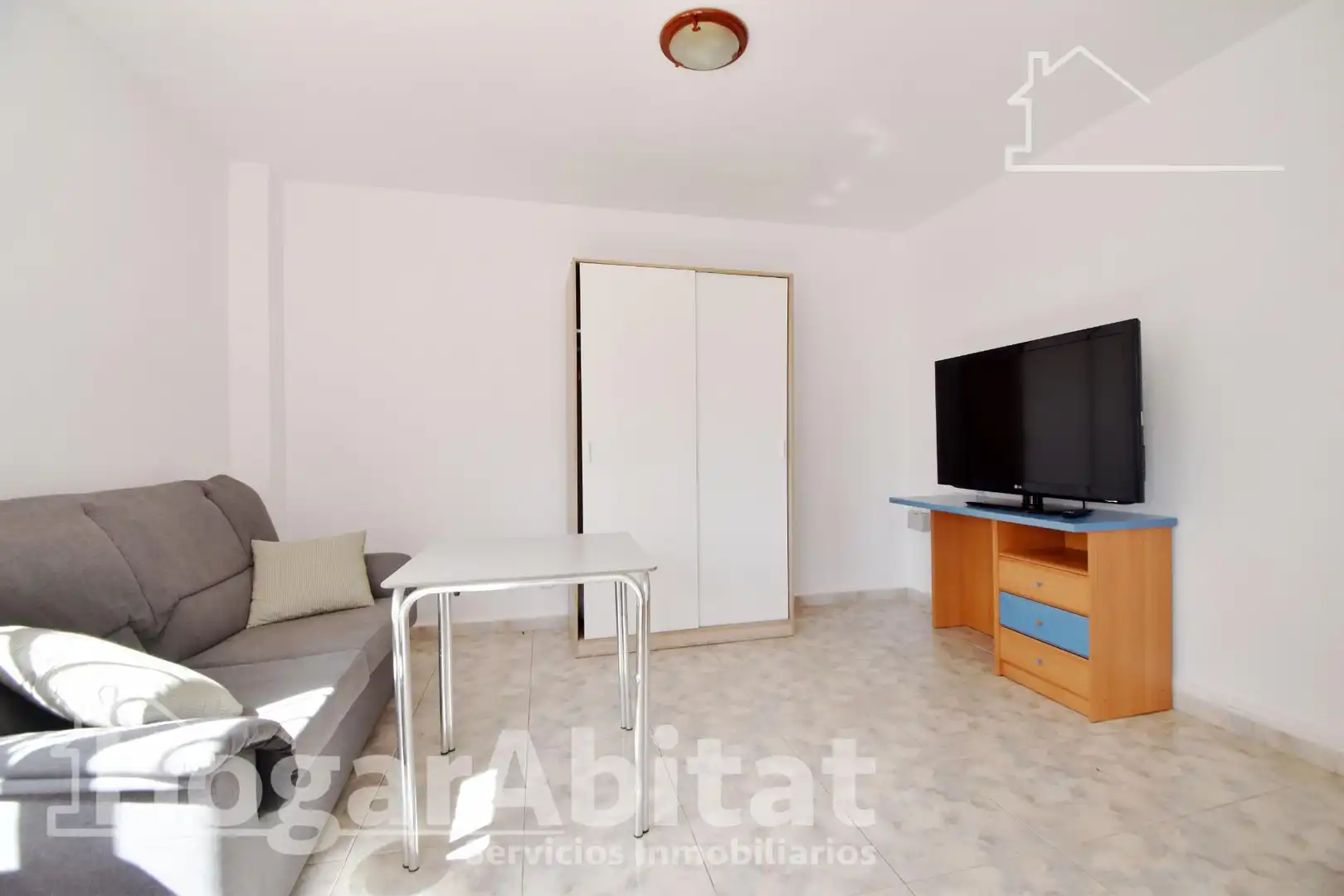 Schlafzimmer von Wohnung zum Verkauf in Piles mit Möbliert