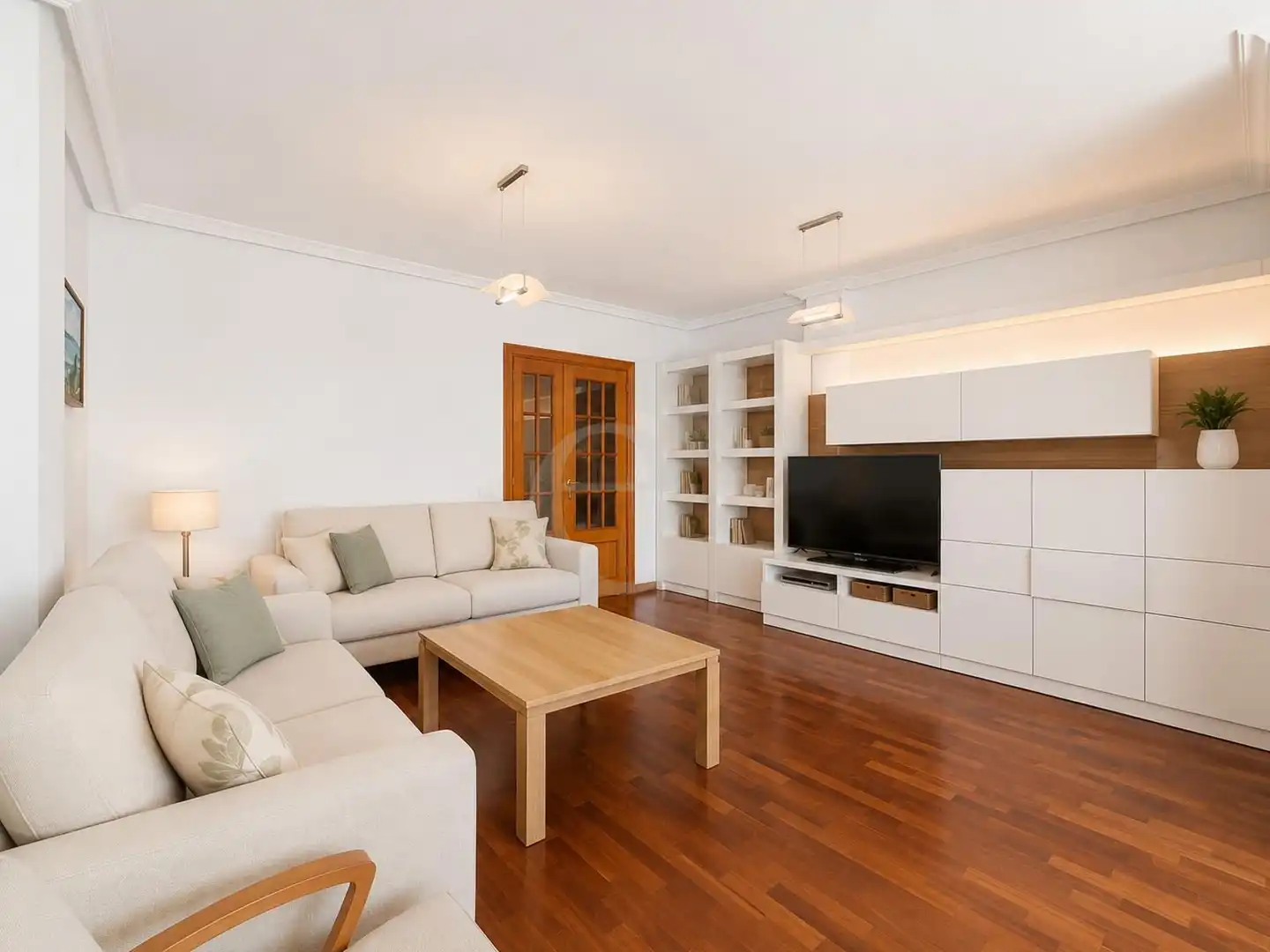 Sala d'estar de Pis en venda en Valencia amb Aire condicionat i Terrassa