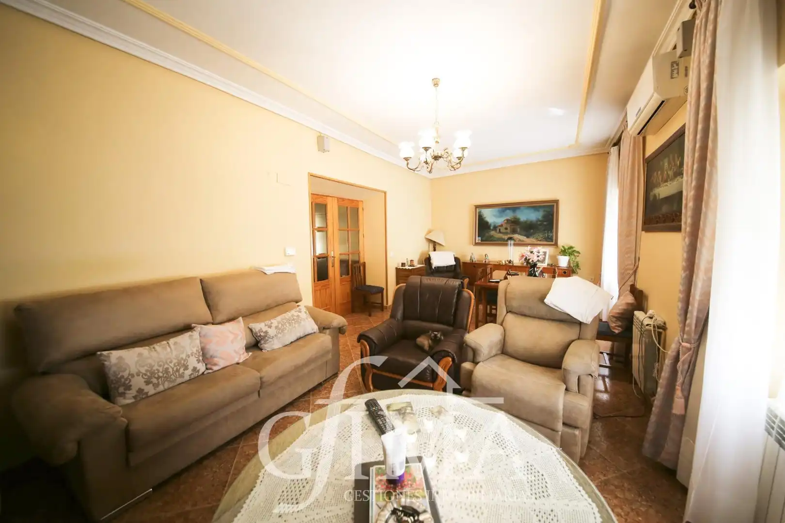 Living room of Houses for sale in Tomelloso  with Air Conditioner, Heating and Terrace