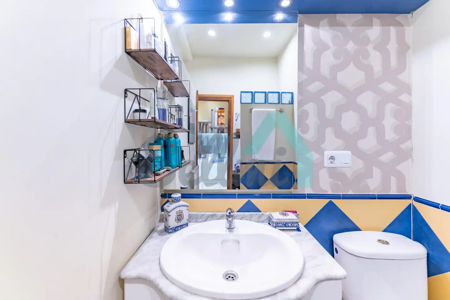 Baño de Piso en venta en Muros de Nalón con Calefacción y Parquet