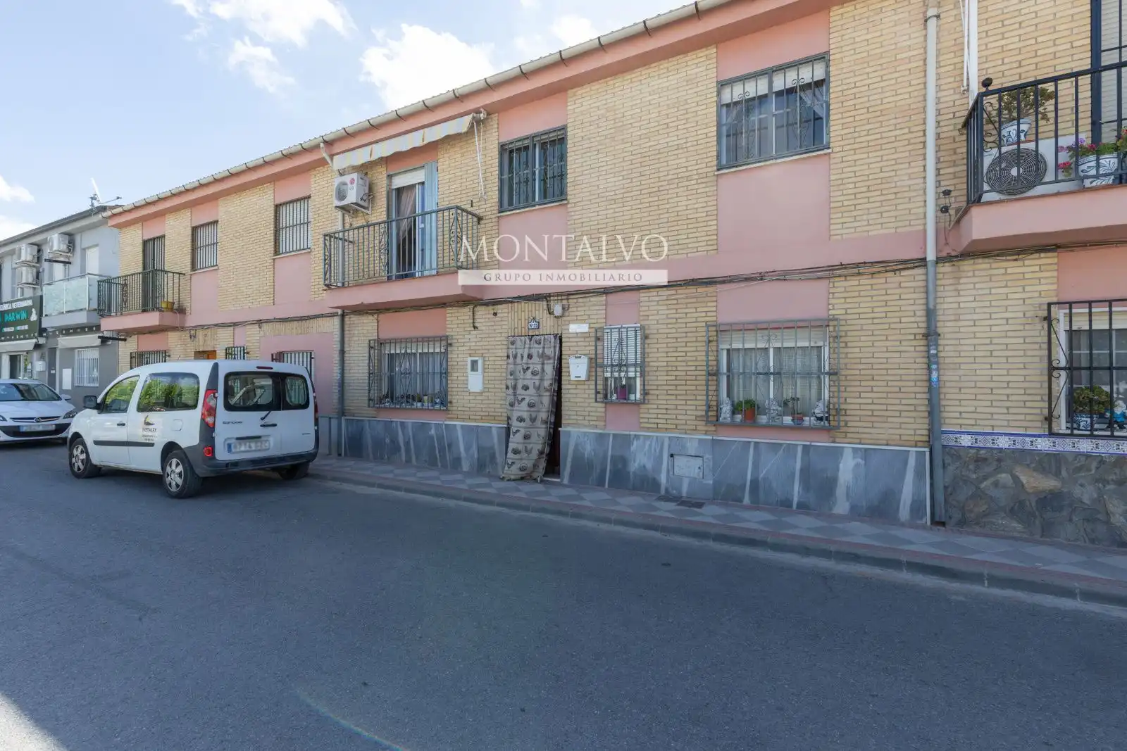 Exterior view of Houses for sale in Atarfe  with Heating and Storage room