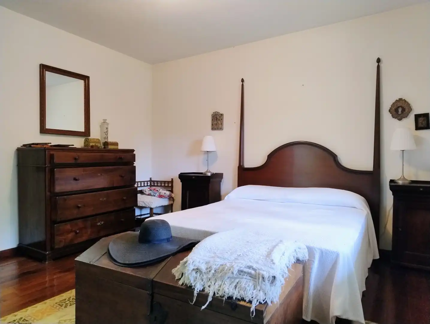 Habitación de Casa o chalet en venta en Lugo con Amueblado
