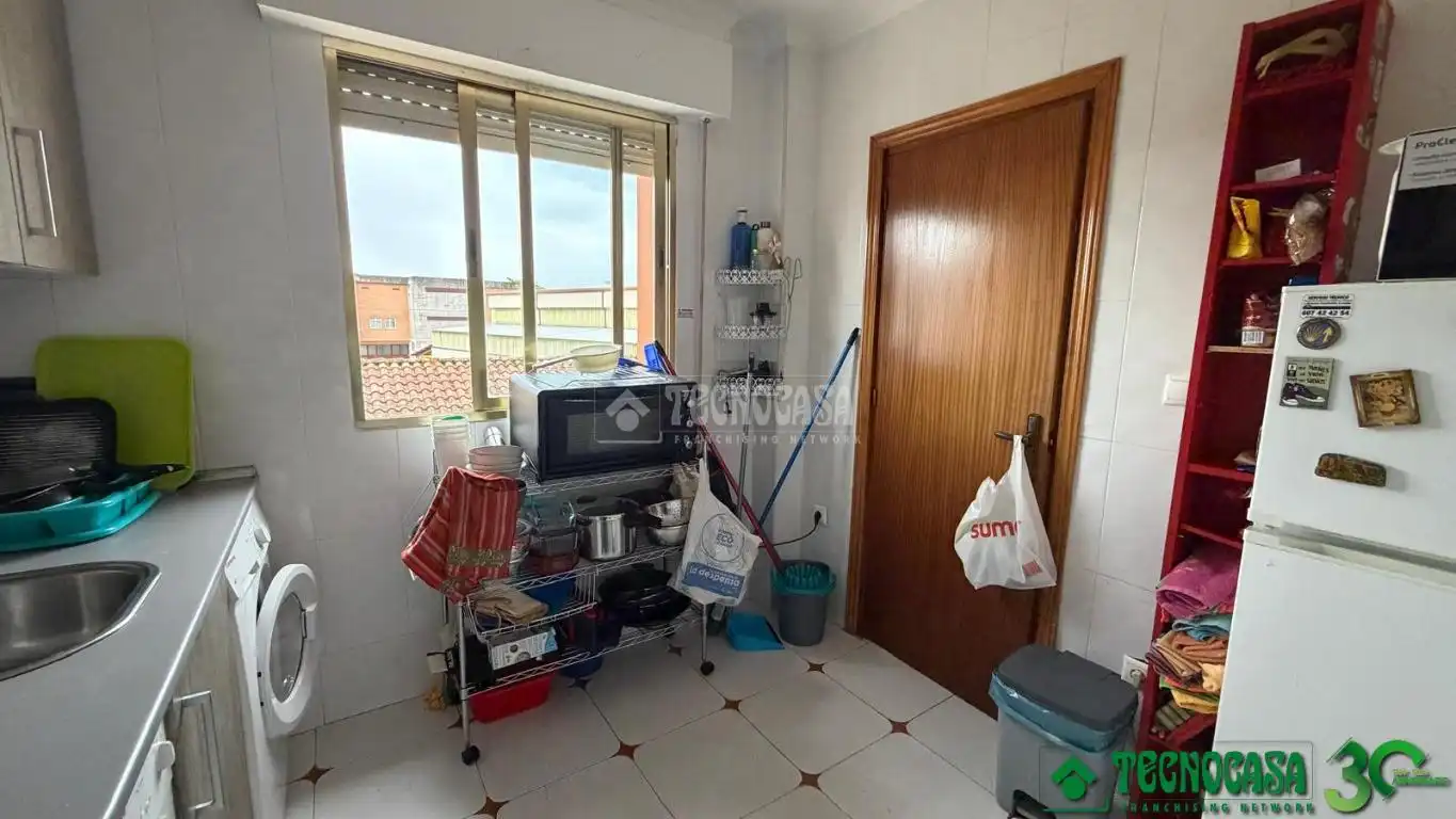 Habitación de Casa adosada en venta en Candeleda con Aire acondicionado, Terraza y Balcón