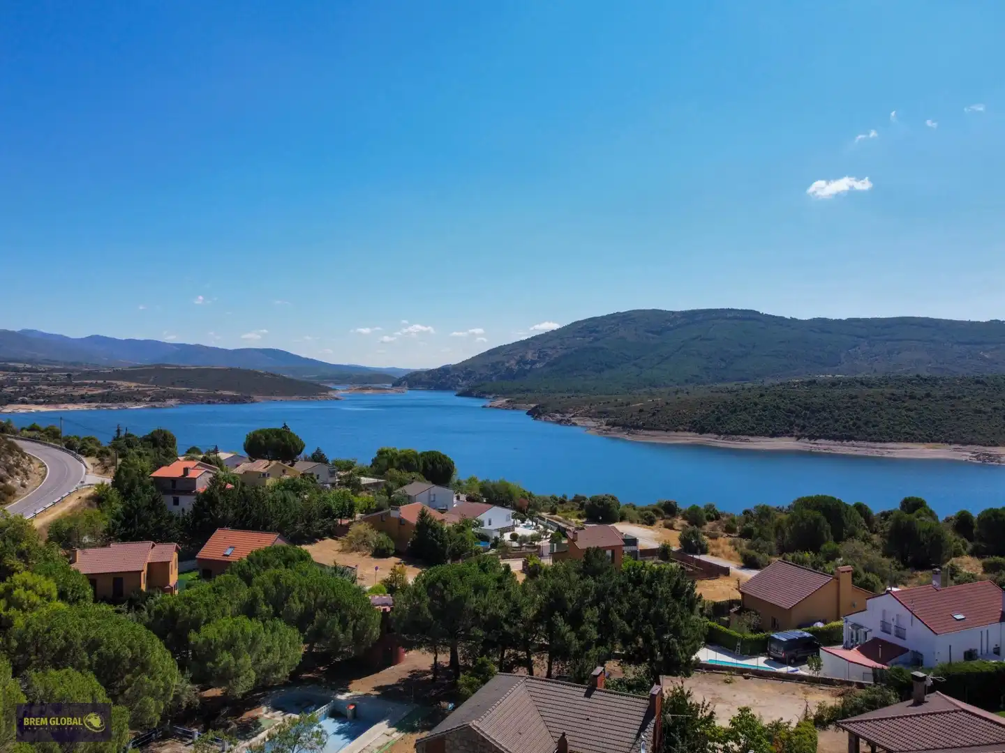 Casa o xalet en venda en El Berrueco amb Calefacció, Jardí privat i Alarma