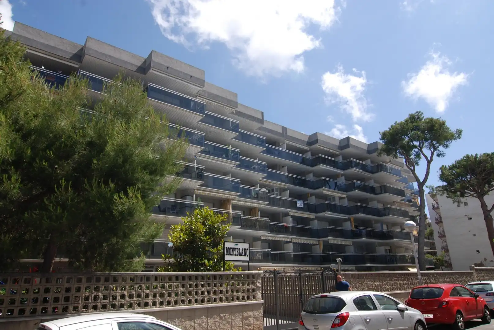 Exterior view of Apartments for sale in Salou  with Air Conditioner, Private garden and Terrace