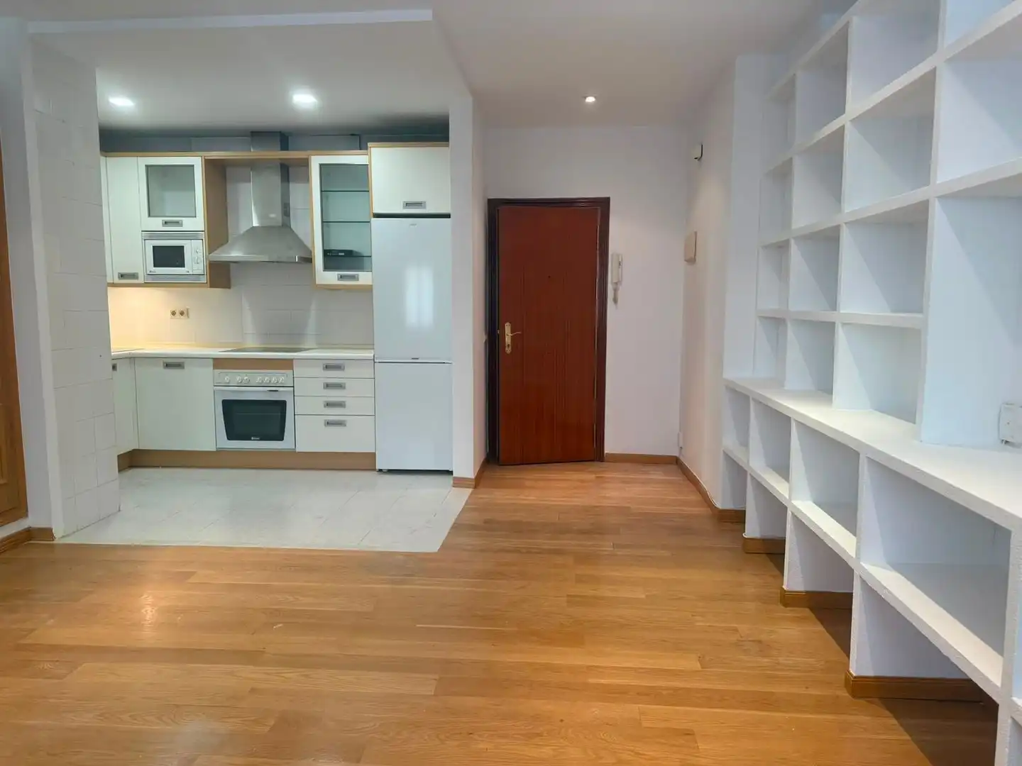 Küche von Wohnung zur Miete in Madrid mit Heizung und Schwimmbad