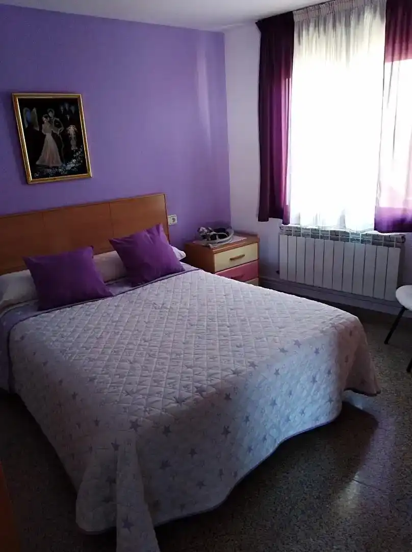Habitación de Casa adosada en venta en Ólvega con Amueblado, Horno y Lavadora