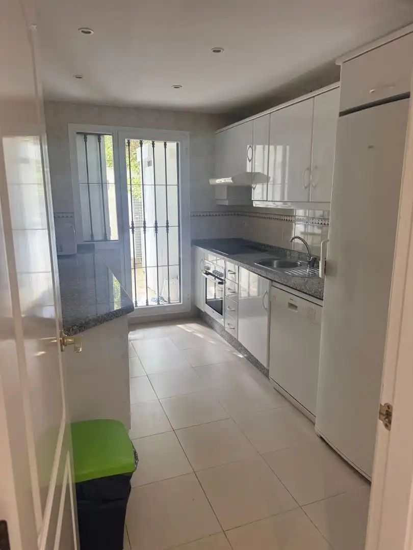 Appartement compact avec piscine à vendre à Nueva Andalucía, imagen 5
