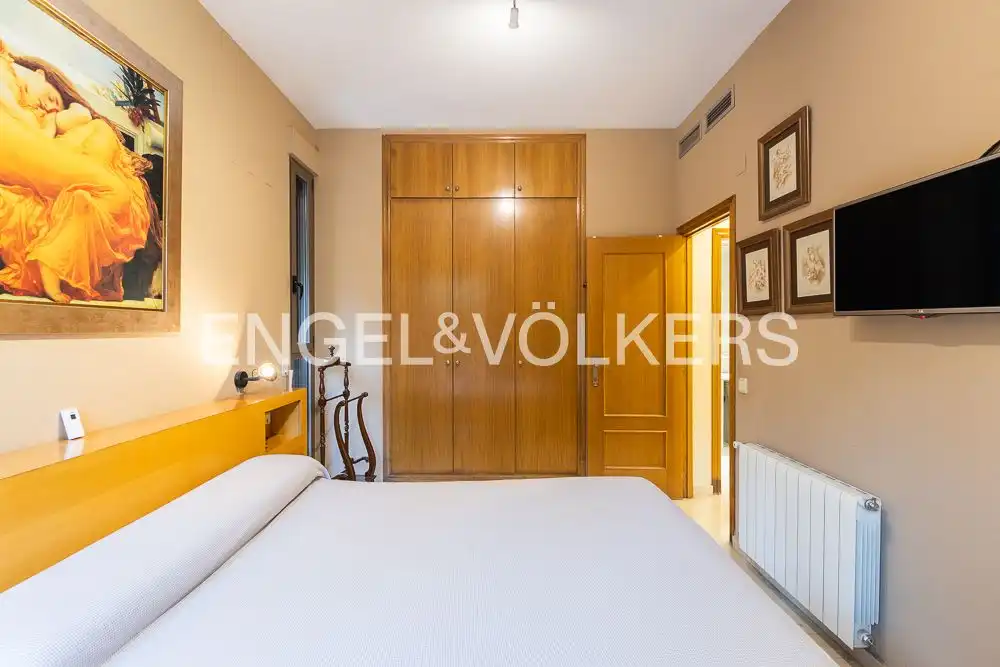 Habitación de Piso en venta en Valencia con Aire acondicionado, Calefacción y Jardín privado