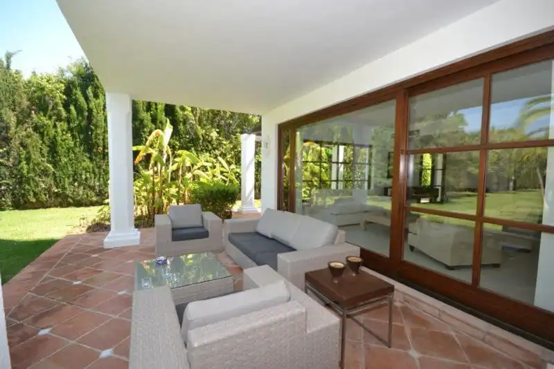 Casa amb piscina en venda a San Pedro de Alcántara, imagen 11