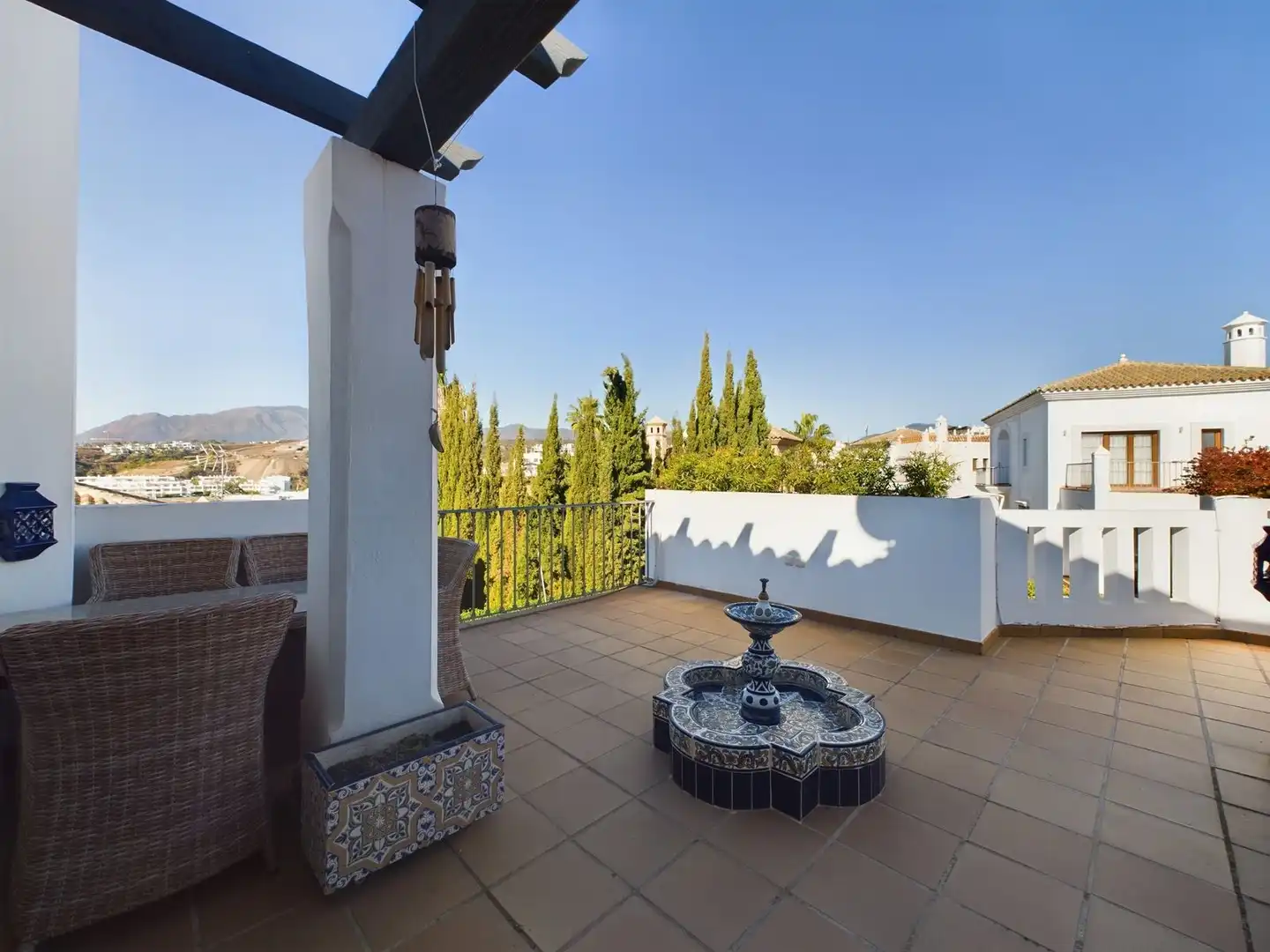 Terrassa de Casa adosada en venda en Dos Hermanas amb Jardí privat, Terrassa i Traster