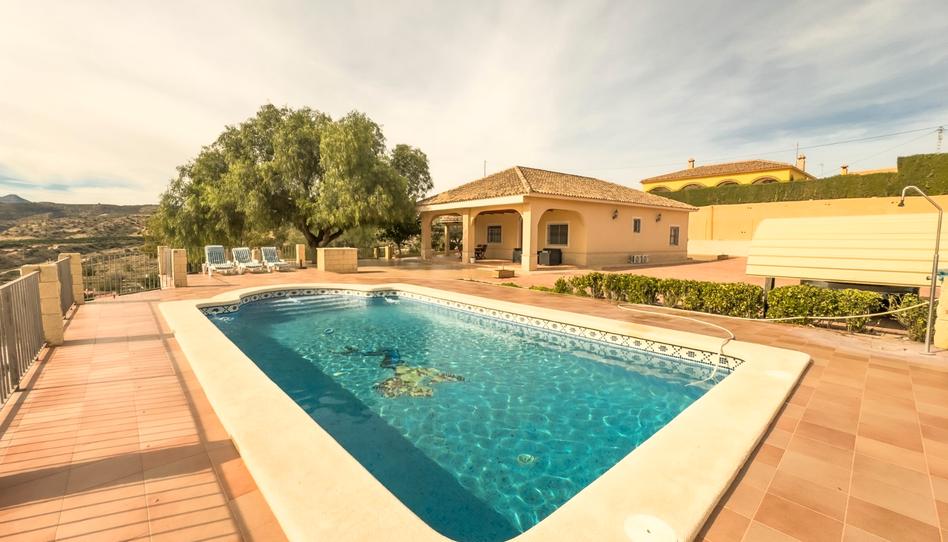 Foto 1 de Casa o chalet de alquiler en Pedanías Este, Alicante