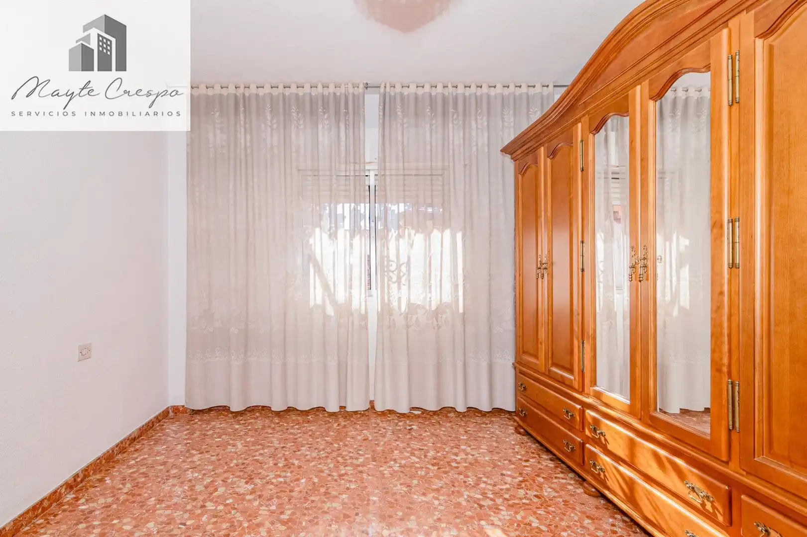 Habitación de Casa o chalet en venta en Granada con Terraza