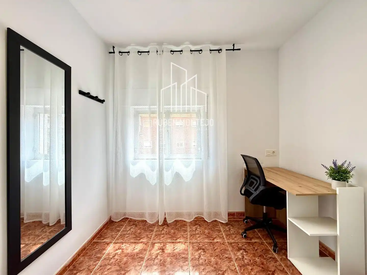 Piso en venta en Salamanca con Calefacción, Amueblado y Horno
