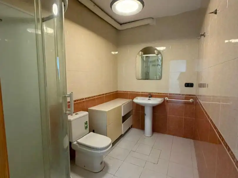 Baño de Oficina de alquiler en Adeje