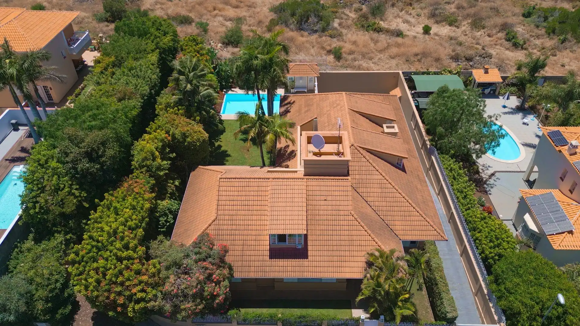 Vista exterior de Casa o chalet en venta en Santa Úrsula con Aire acondicionado, Calefacción y Jardín privado