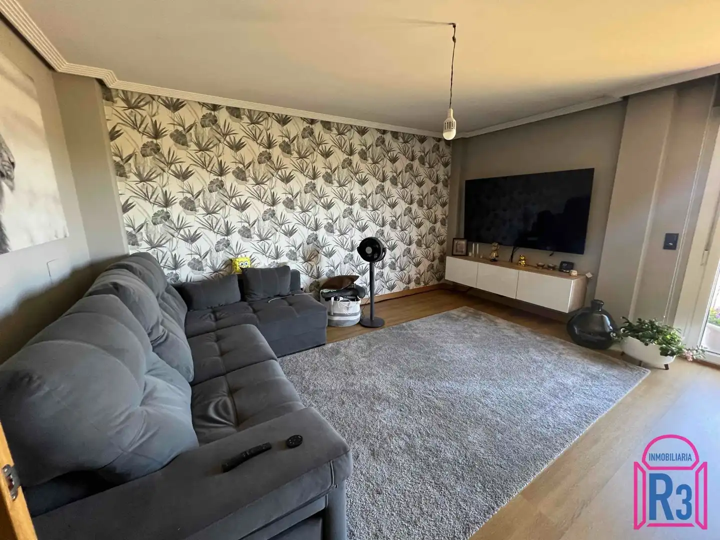 Sala de estar de Casa adosada en venta en Garrafe de Torío con Calefacción