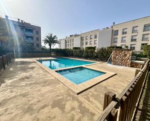 Piscina de Apartament de lloguer en  Palma de Mallorca amb Aire condicionat