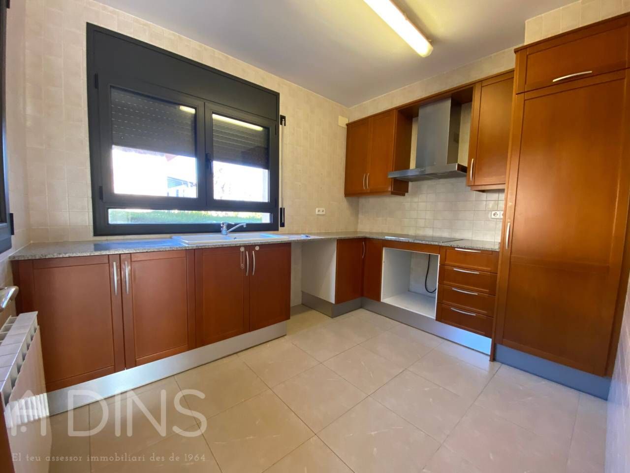 Cocina de Casa o chalet en venta en Sant Quirze Safaja con Calefacción, Jardín privado y Terraza