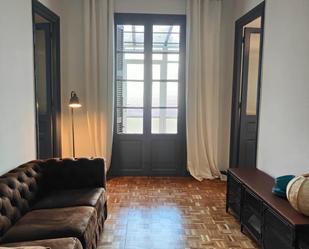 Sala de estar de Piso de alquiler en Donostia - San Sebastián  con Calefacción, Parquet y Terraza