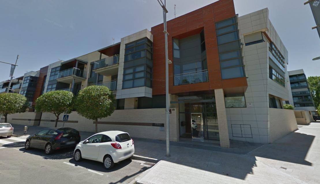 Exterior view of Flat for sale in  Lleida Capital  with Swimming Pool