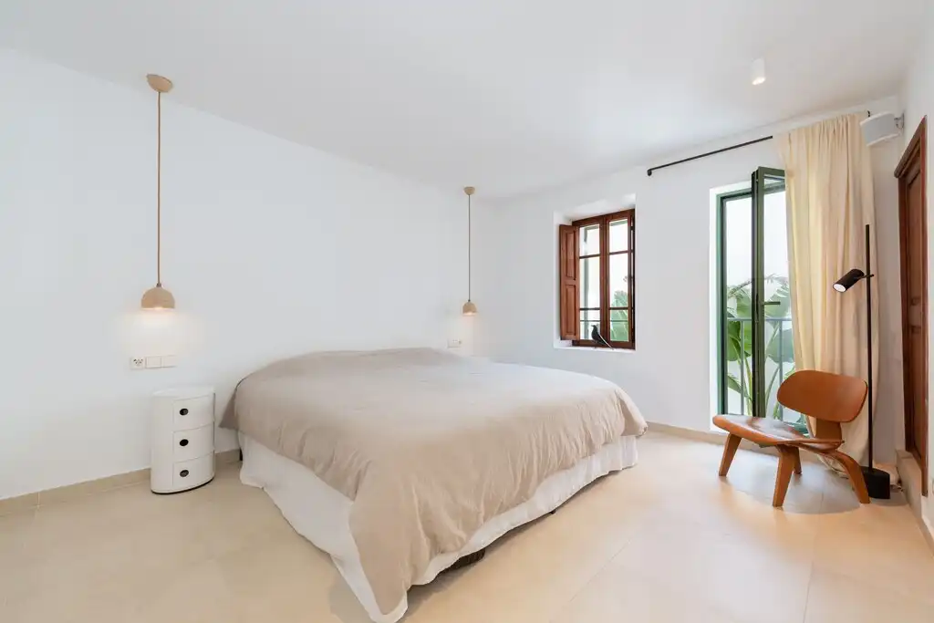 Bedroom of Country homes for sale in Alcúdia  with Air Conditioner and Terrace