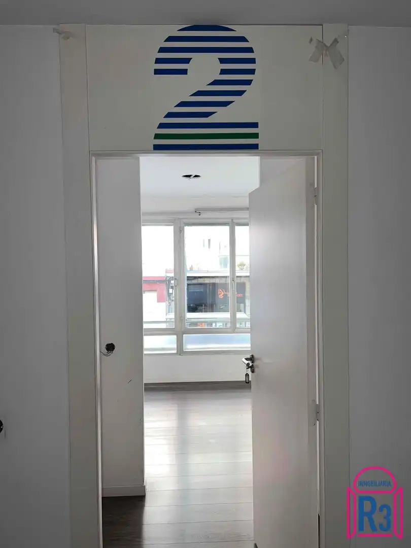 Büro zum Verkauf in León Capital  mit Heizung
