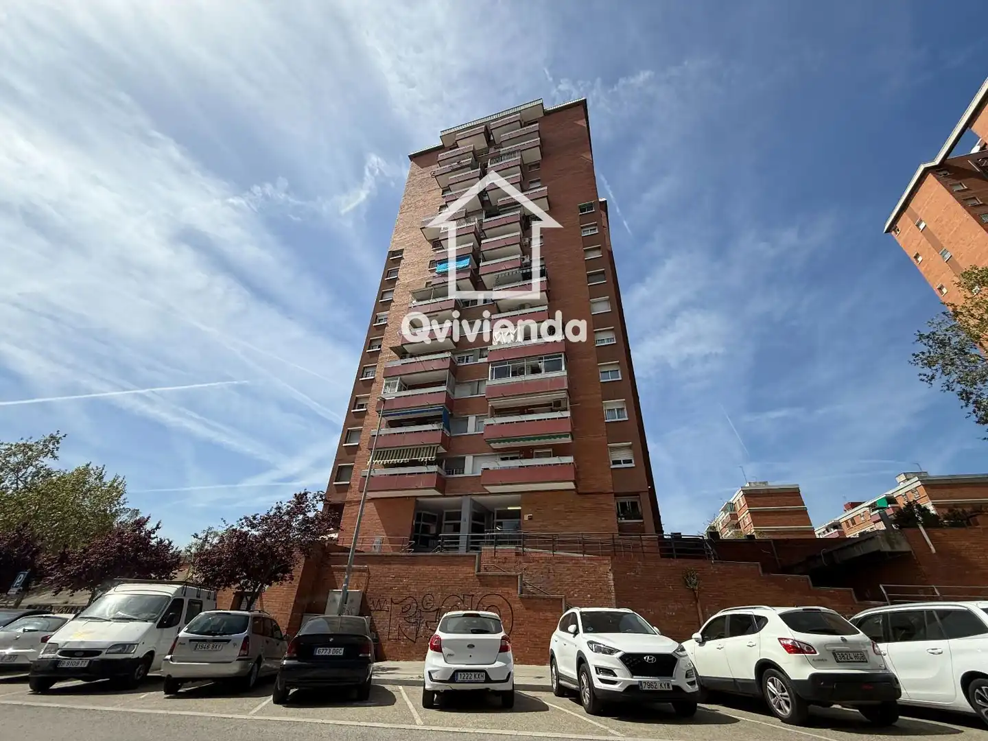 Vista exterior de Piso en venta en Terrassa con Calefacción y Terraza