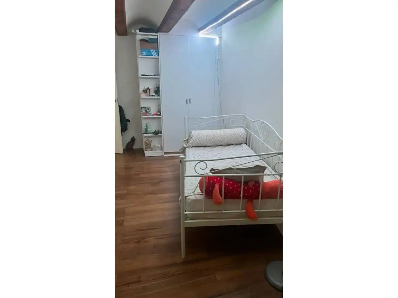 Habitación de Piso en venta en Valencia con Aire acondicionado, Jardín privado y Amueblado
