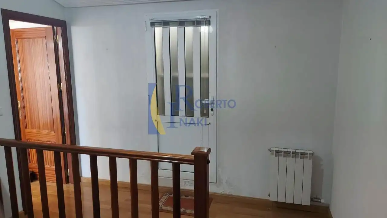 Dúplex amb ascensor en venda a Valencia de Don Juan, imagen 20